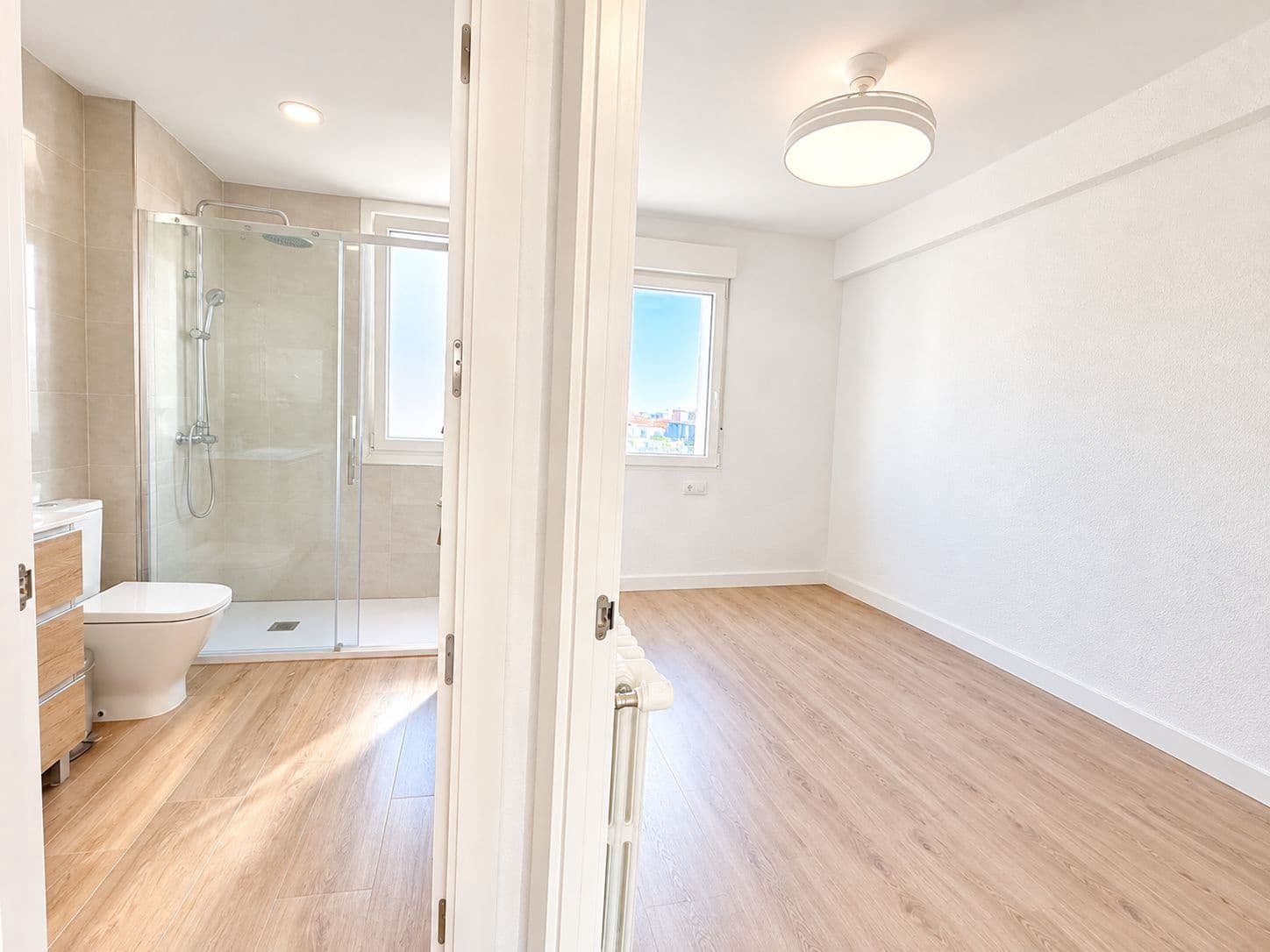 Appartement de 3 chambres à louer à Madrid ville - 2 100 € (Ref: 10106498)