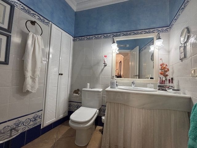 3 bedroom Townhouse for sale in Lepe with garage - € 419,000 (Ref: 10108706)