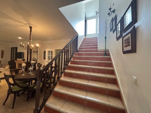 3 bedroom Townhouse for sale in Lepe with garage - € 419,000 (Ref: 10108706)