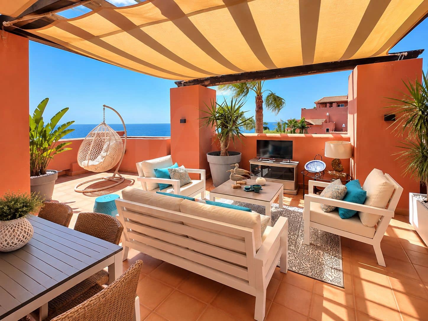 3 bedroom Penthouse for sale in Torrox with pool garage - € 950,000 (Ref: 10108708)