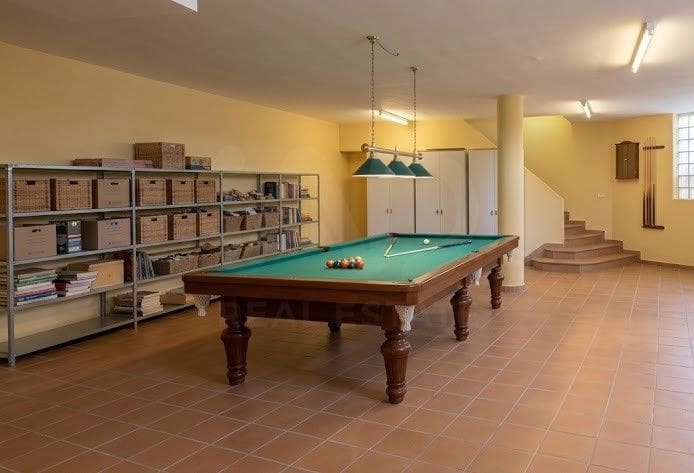 4 slaapkamer Huis te koop in Olerdola met zwembad garage - € 545.000 (Ref: 10110402)