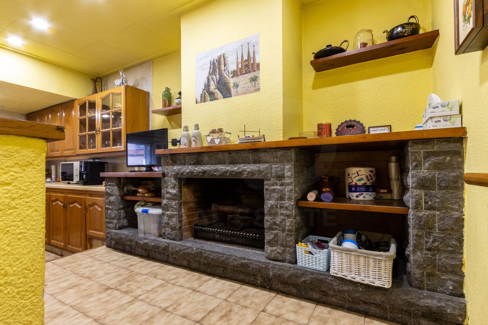 6 bedroom Terraced Villa for sale in Parets del Valles with pool garage - € 596,000 (Ref: 10110403)
