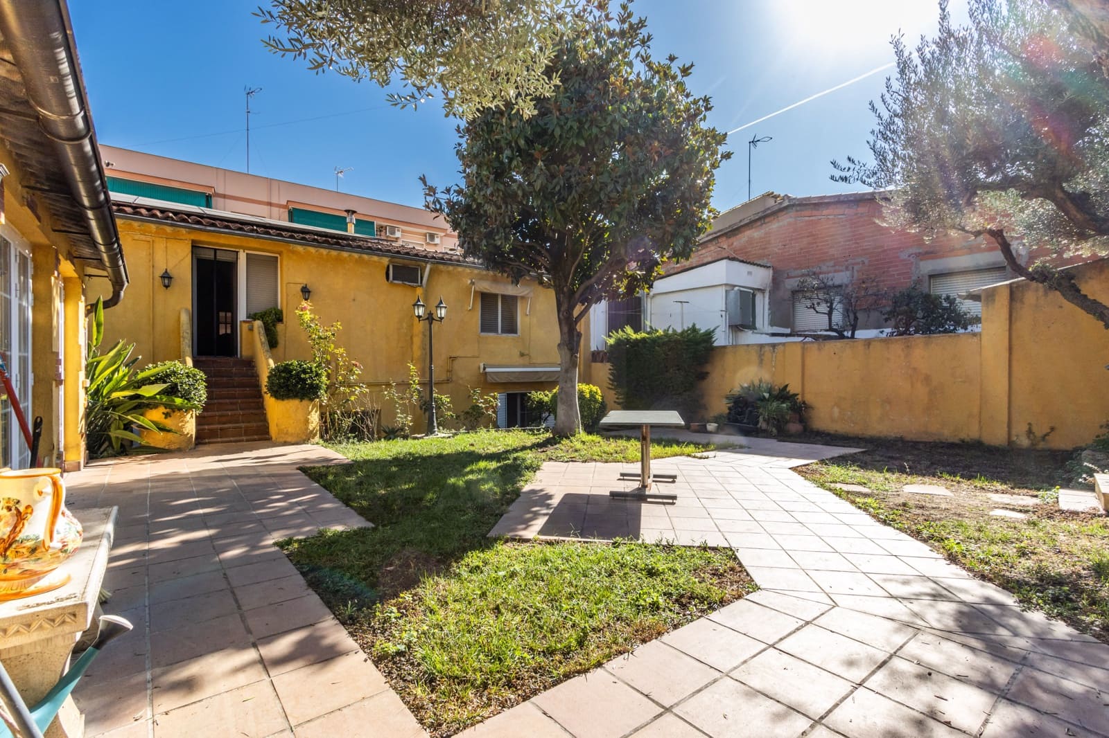 6 bedroom Terraced Villa for sale in Parets del Valles with pool garage - € 596,000 (Ref: 10110403)
