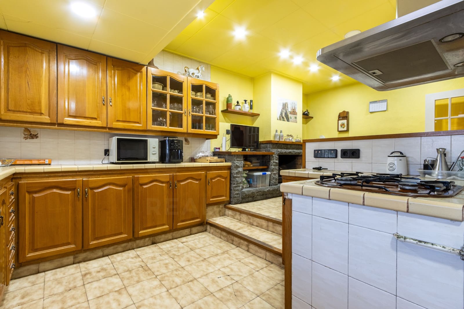 6 bedroom Terraced Villa for sale in Parets del Valles with pool garage - € 596,000 (Ref: 10110403)