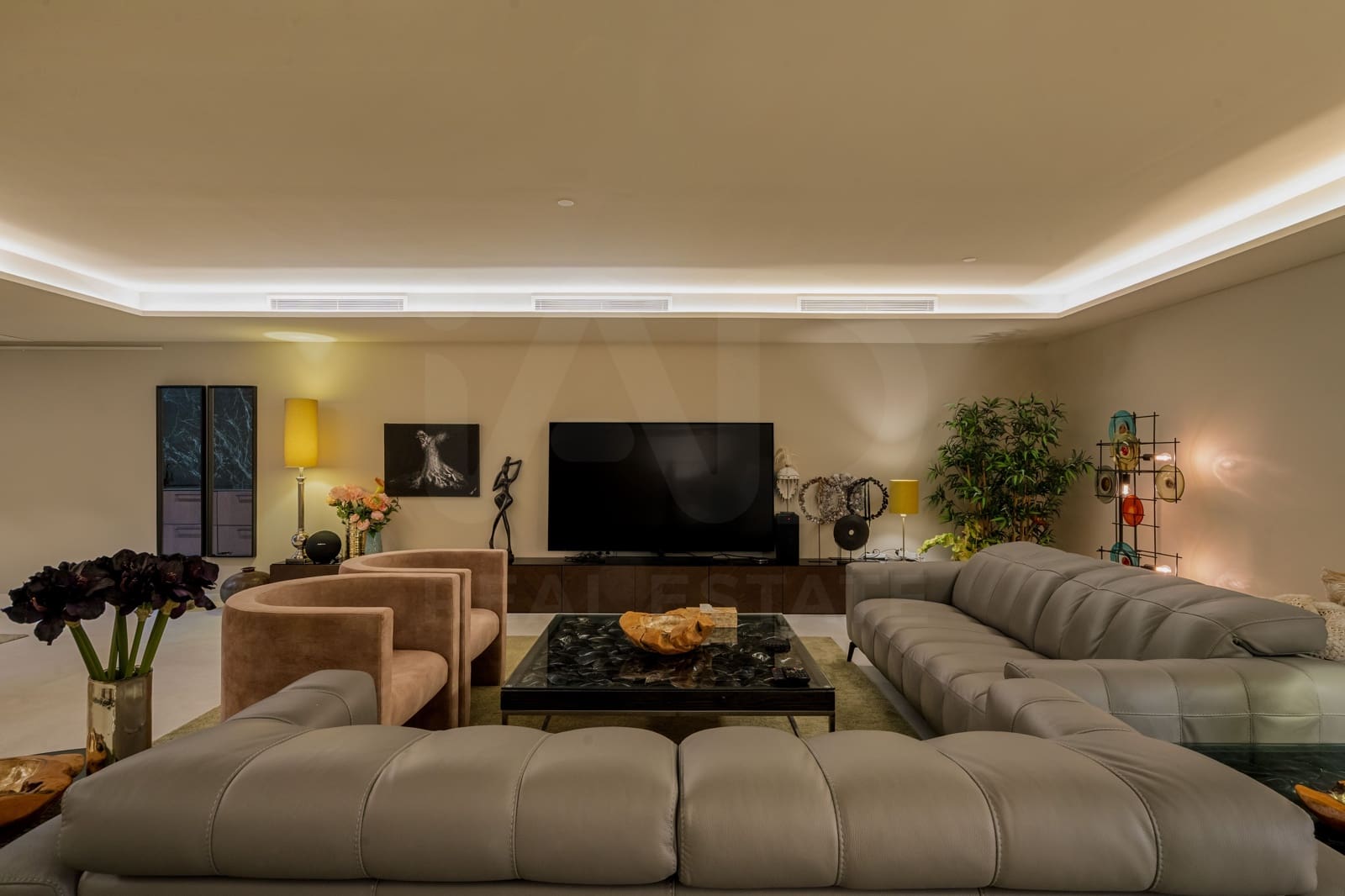6 soverom Villa til salgs i Marbella med svømmebasseng garasje - € 7 490 000 (Ref: 10110407)