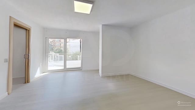 3 soveværelse Lejlighed til salg i Cunit - € 190.000 (Ref: 10110410)