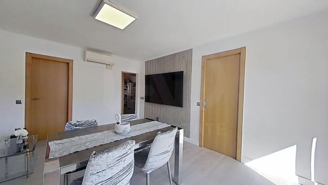 3 soveværelse Lejlighed til salg i Cunit - € 190.000 (Ref: 10110410)