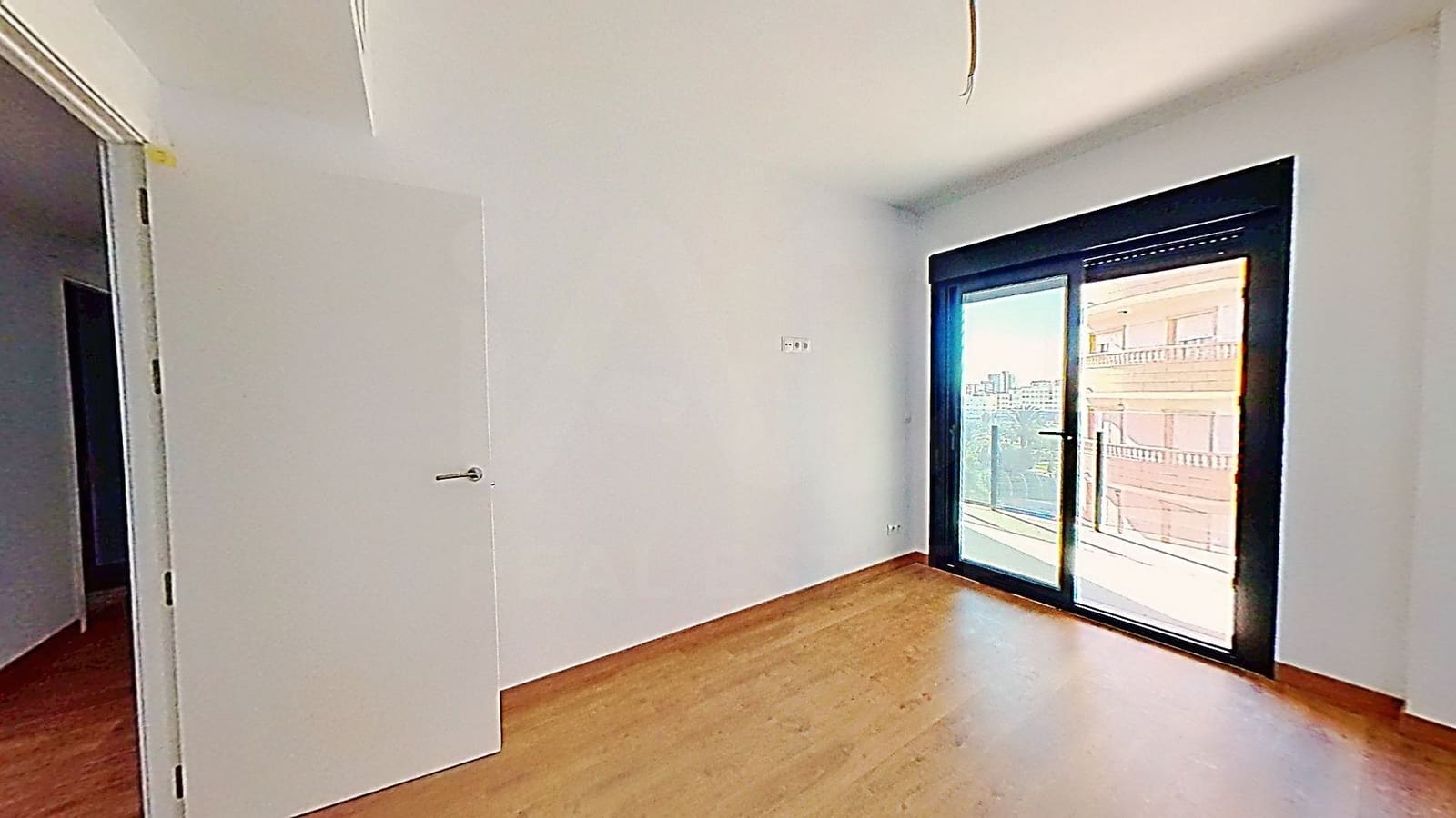 3 bedroom Penthouse for sale in El Campello with pool garage - € 900,000 (Ref: 10110447)