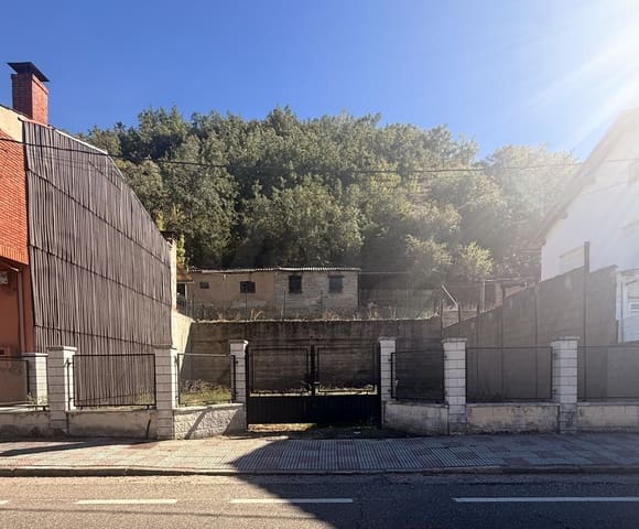 Ubebygd land til salgs i Matallana de Torío - € 12 000 (Ref: 10110449)