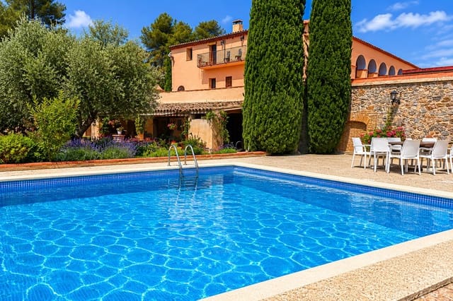 12 soveværelse Finca/Landehus til salg i El Molar med swimmingpool garage - € 6.600.000 (Ref: 10111253)
