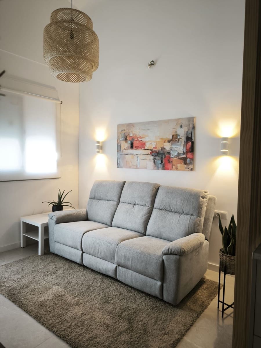 1 bedroom Apartment for sale in Alicante / Alacant city - € 149,000 (Ref: 10111254)