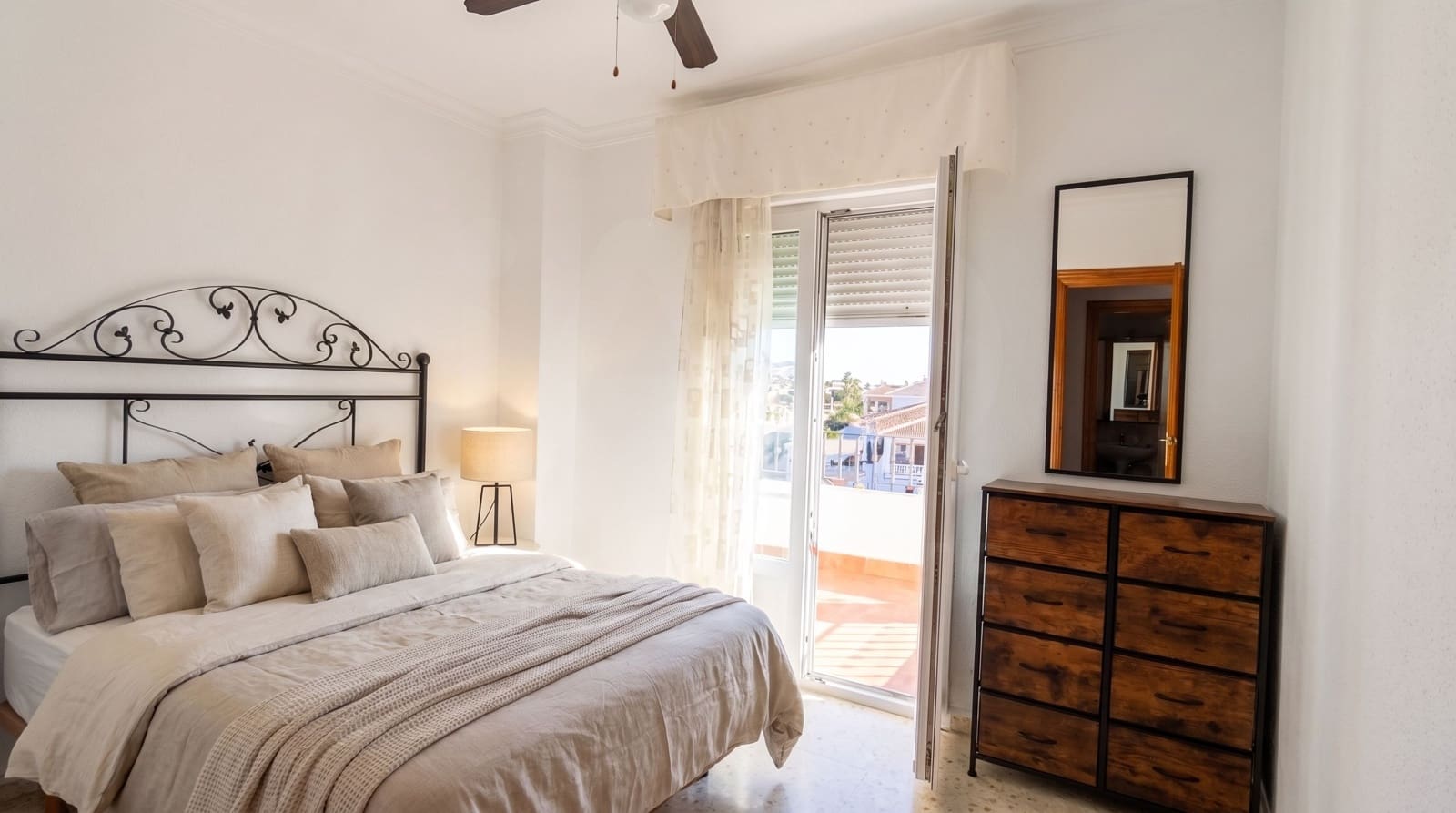 3 chambre Villa/Maison Mitoyenne à vendre à Almonte - 375 000 € (Ref: 10111257)