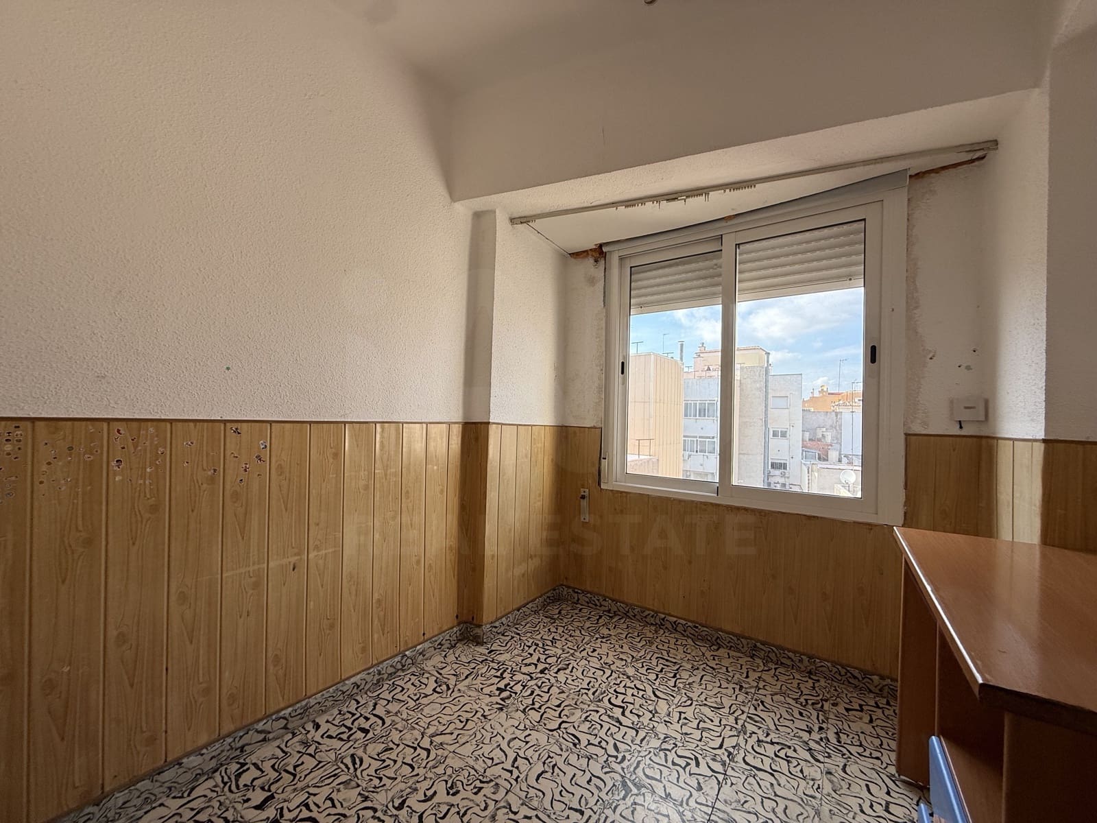 4 bedroom Apartment for sale in Burriana / Borriana - € 76,990 (Ref: 10111259)
