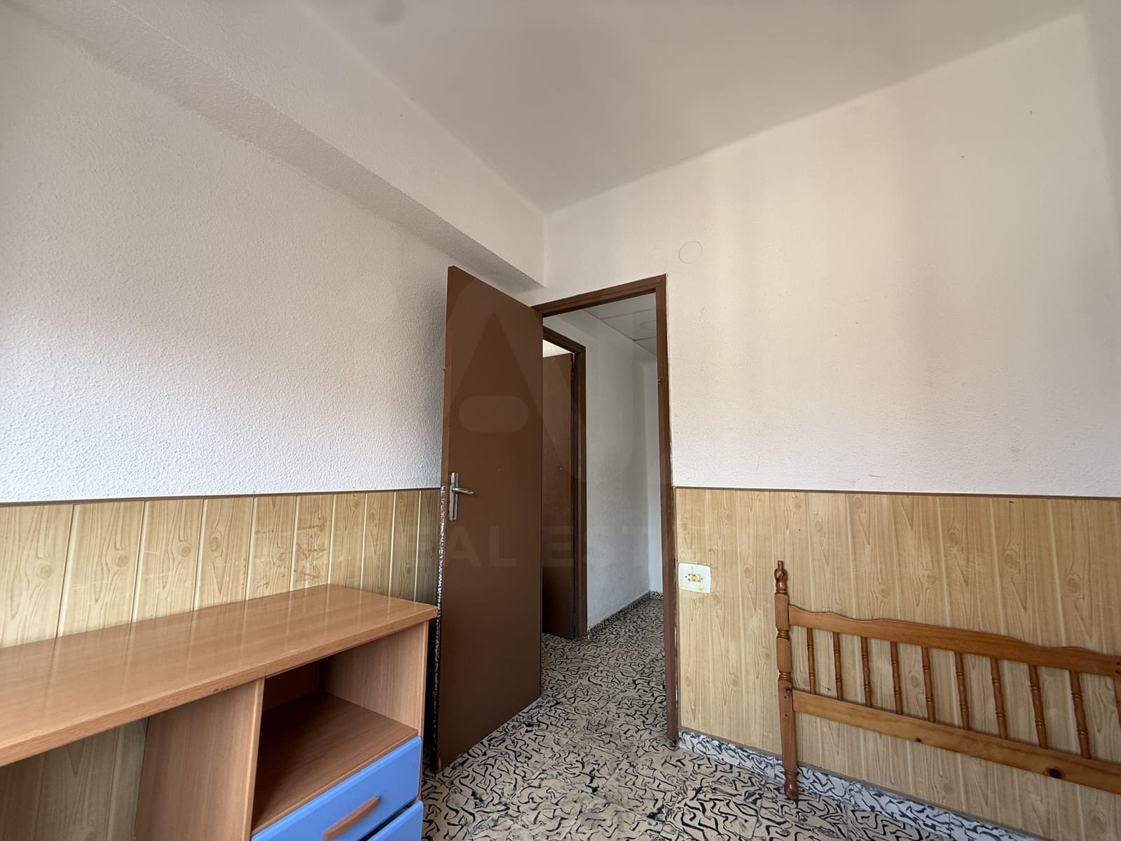 4 bedroom Apartment for sale in Burriana / Borriana - € 76,990 (Ref: 10111259)