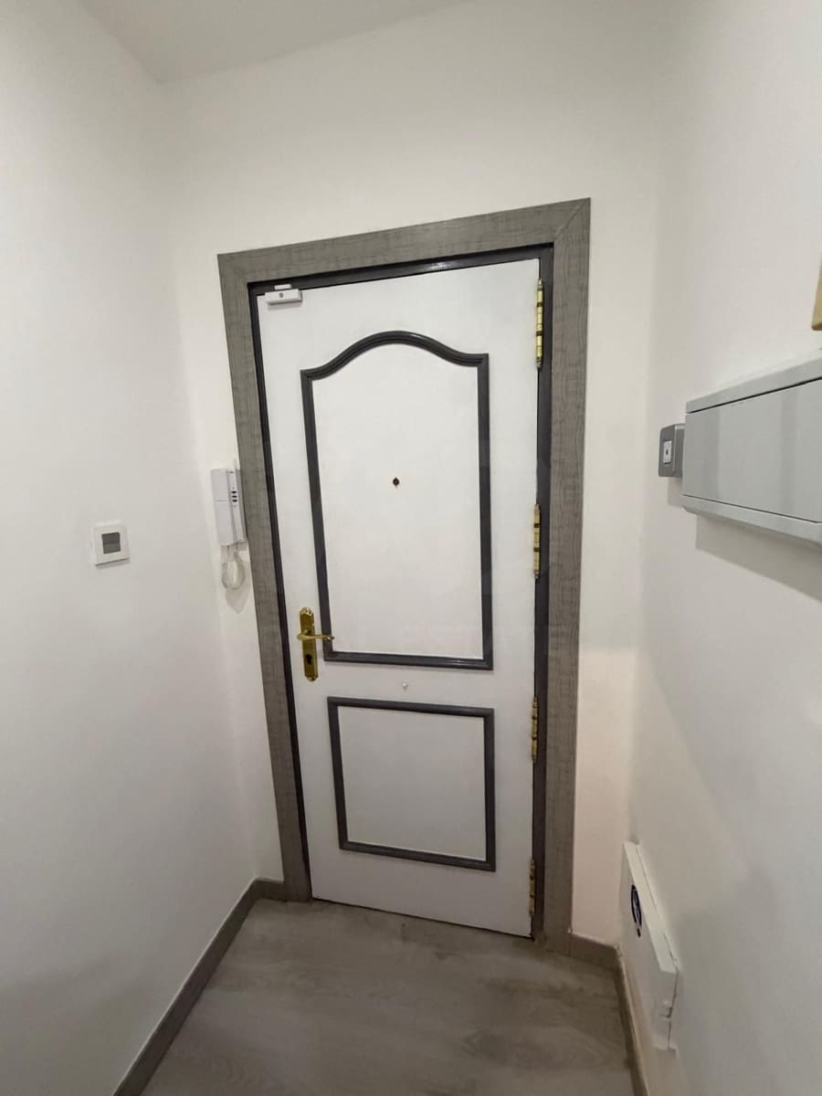 3 bedroom Apartment for sale in Valladolid city - € 93,630 (Ref: 10113308)