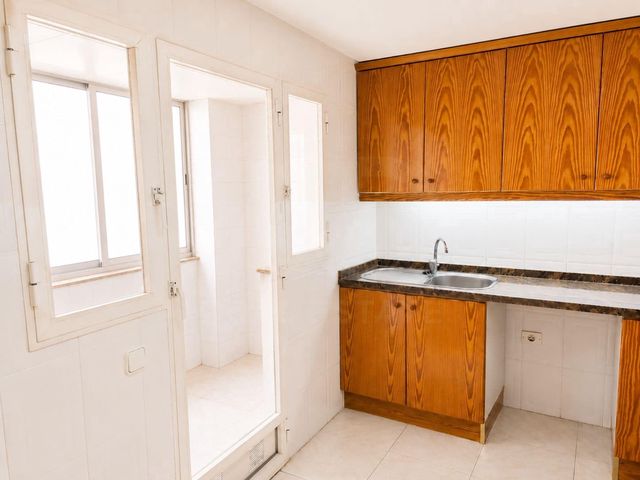 4 Zimmer Apartment zu verkaufen in Elda mit Garage - 228.900 € (Ref: 10113311)