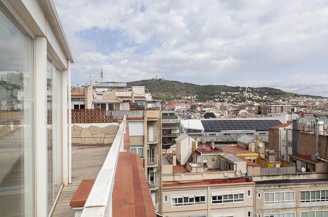 Appartement de 3 chambres à louer à Sant Gervasi - Galvany, Barcelone ville - 2 920 € (Ref: 10113322)