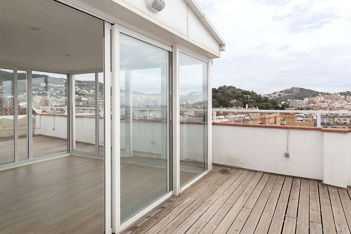 3 bedroom Apartment for rent in Barcelona city - € 2,920 (Ref: 10113322)