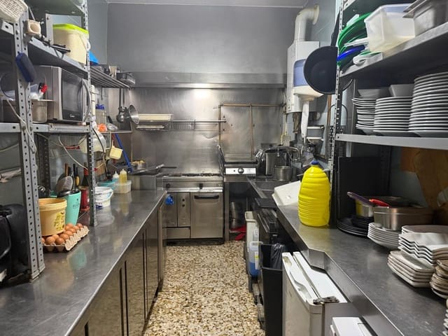 Kommersiell att hyra i Gaztambide, Madrid stad - 4 500 € (Ref: 10113323)