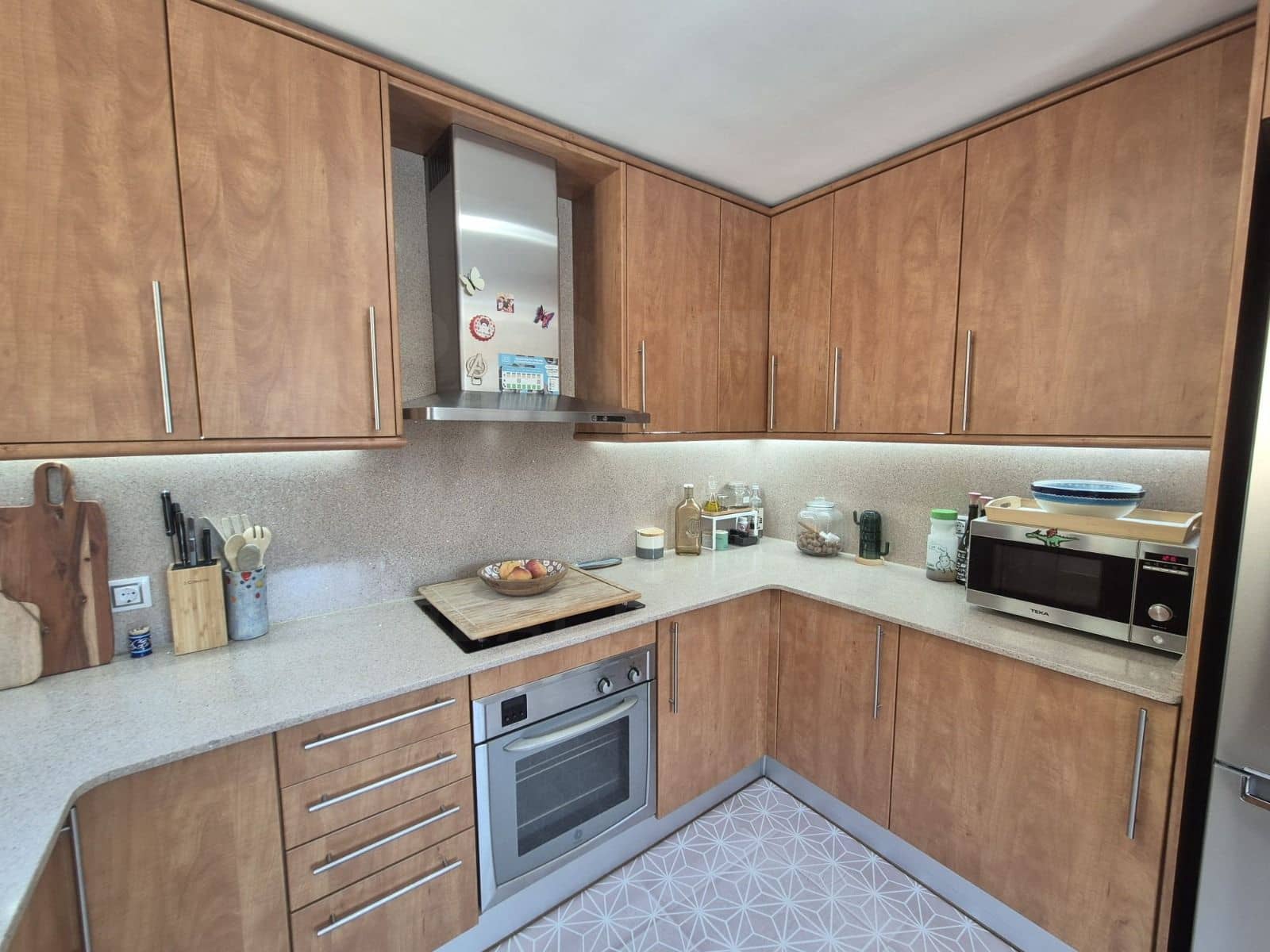 4 bedroom Townhouse for sale in Cubelles with garage - € 399,990 (Ref: 10114566)
