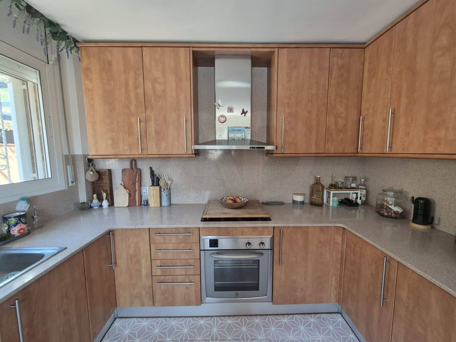 4 bedroom Townhouse for sale in Cubelles with garage - € 399,990 (Ref: 10114566)