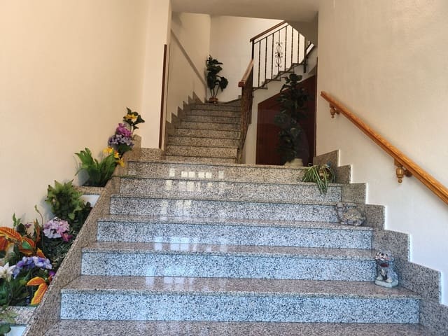 4 soverom Hus til salgs i Calasparra med garasje - € 250 000 (Ref: 10114571)