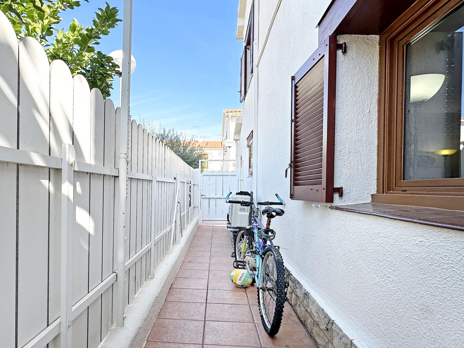 3 bedroom Terraced Villa for sale in Roda de Bara with garage - € 265,000 (Ref: 10114572)