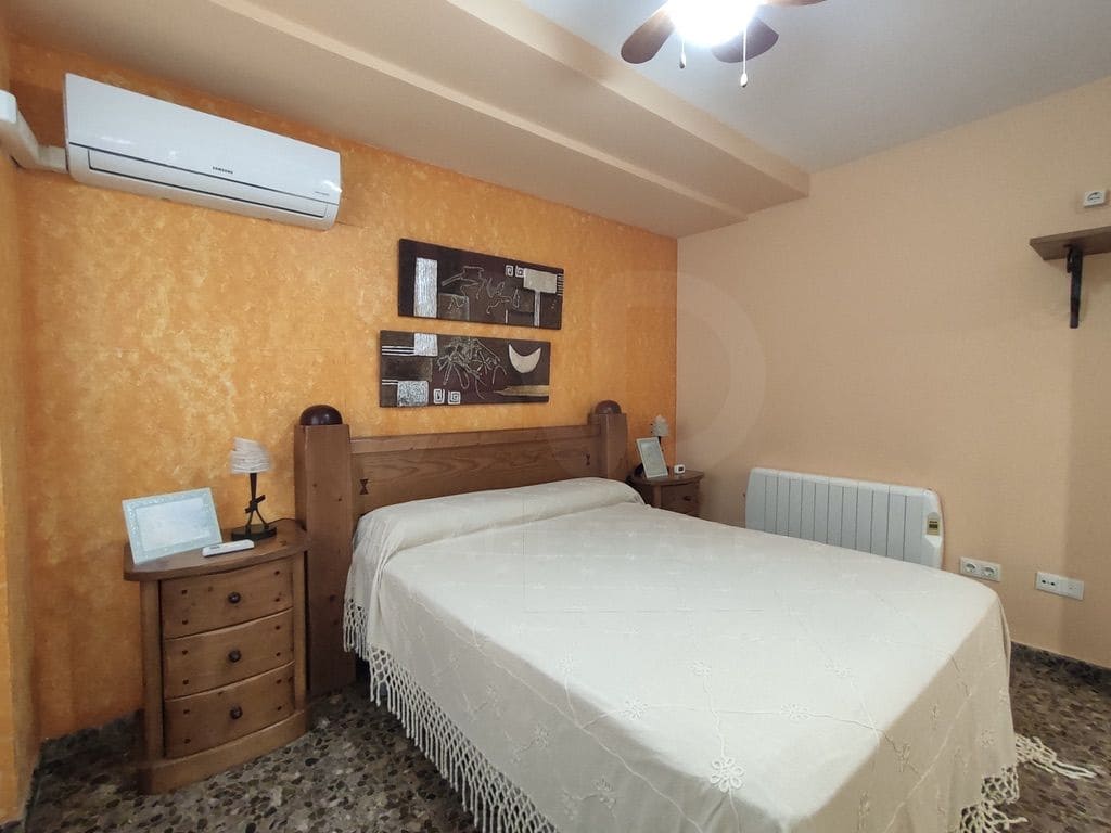 5 bedroom Terraced Villa for sale in Sagunto / Sagunt with pool garage - € 350,000 (Ref: 10114573)
