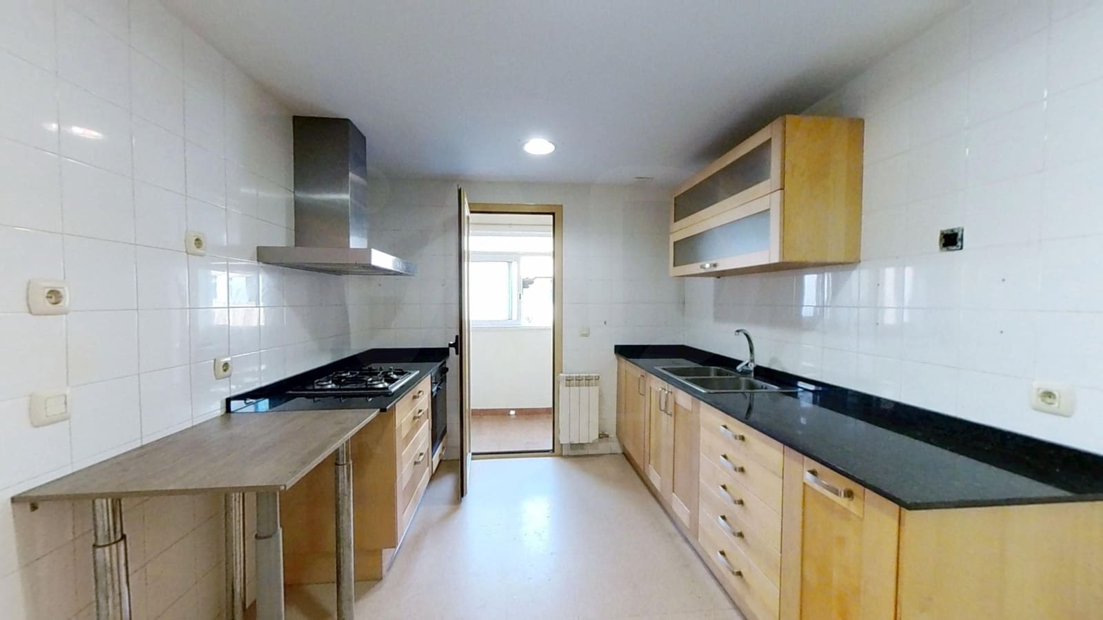 4 bedroom Apartment for sale in El Vendrell with garage - € 187,000 (Ref: 10114574)