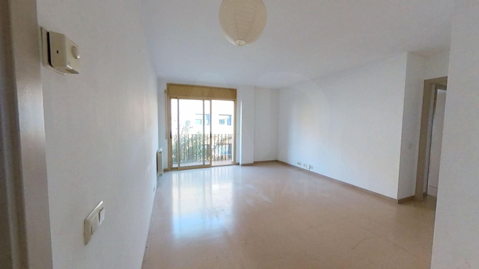4 bedroom Apartment for sale in El Vendrell with garage - € 187,000 (Ref: 10114574)
