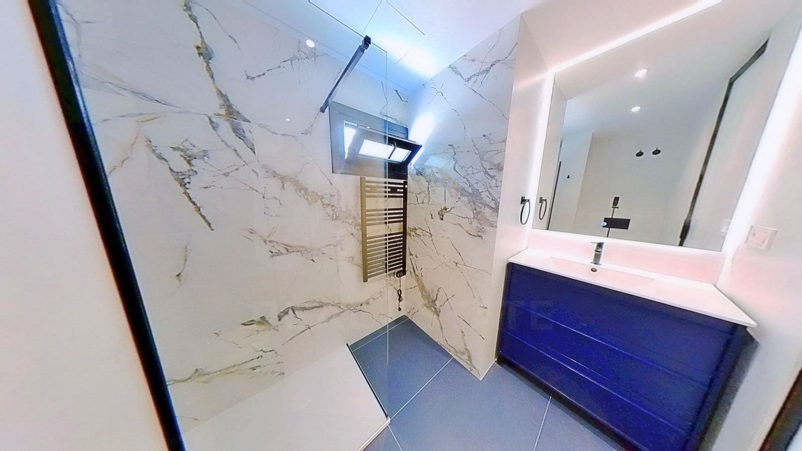 2 bedroom Penthouse for sale in Madrid city - € 920,000 (Ref: 10114576)