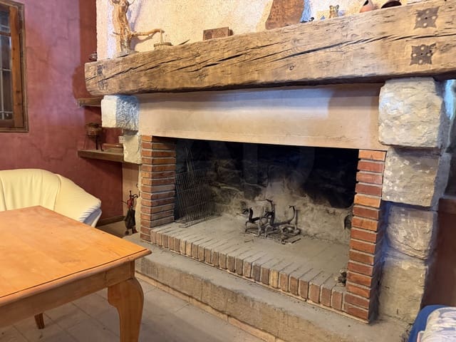 4 camera da letto Finca/Casa di Campagna in vendita in Camarasa con piscina garage - 290.000 € (Rif: 10114577)