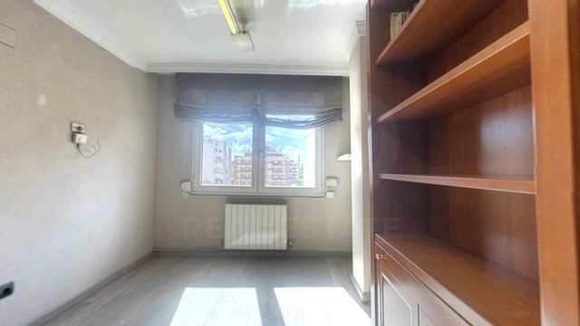 6 sovrum Lägenhet till salu i Petrel / Petrer med garage - 208 000 € (Ref: 10114579)