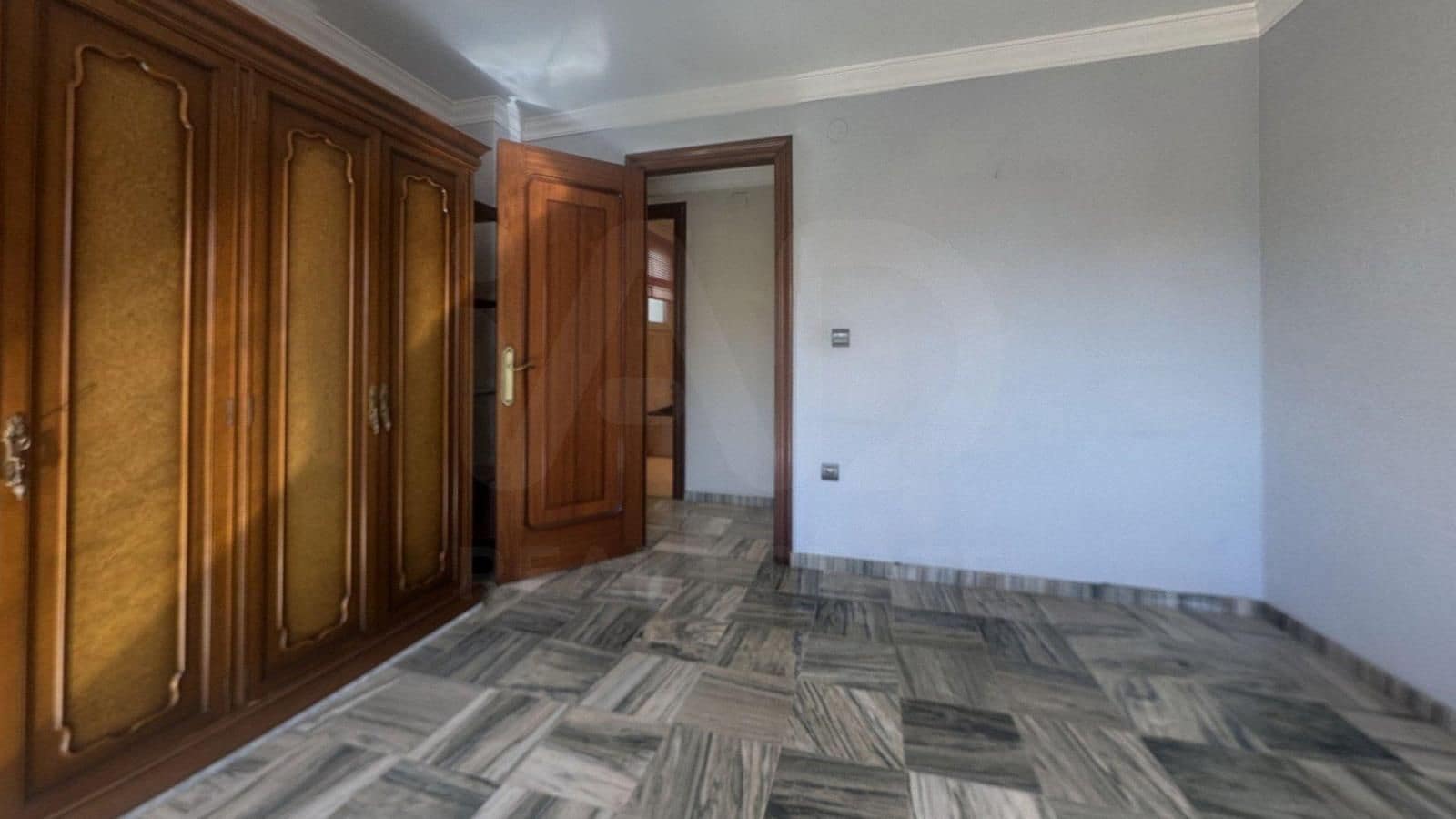 6 sovrum Lägenhet till salu i Petrel / Petrer med garage - 208 000 € (Ref: 10114579)