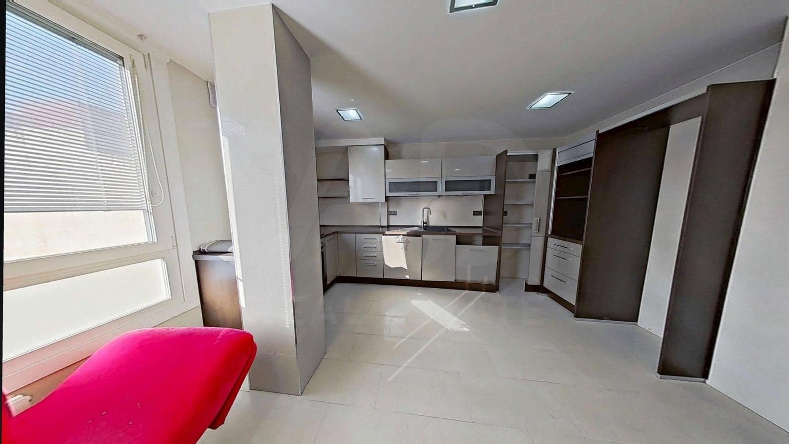 6 sovrum Lägenhet till salu i Petrel / Petrer med garage - 208 000 € (Ref: 10114579)