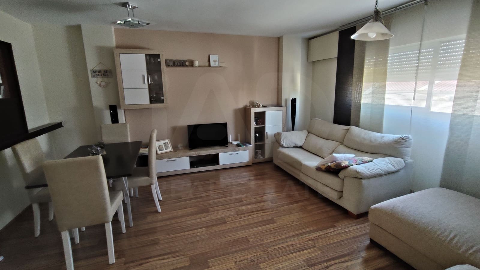 3 makuuhuone Huoneisto myytävänä paikassa Aspe mukana 
autotalli - 137 400 € (Ref: 10114581)