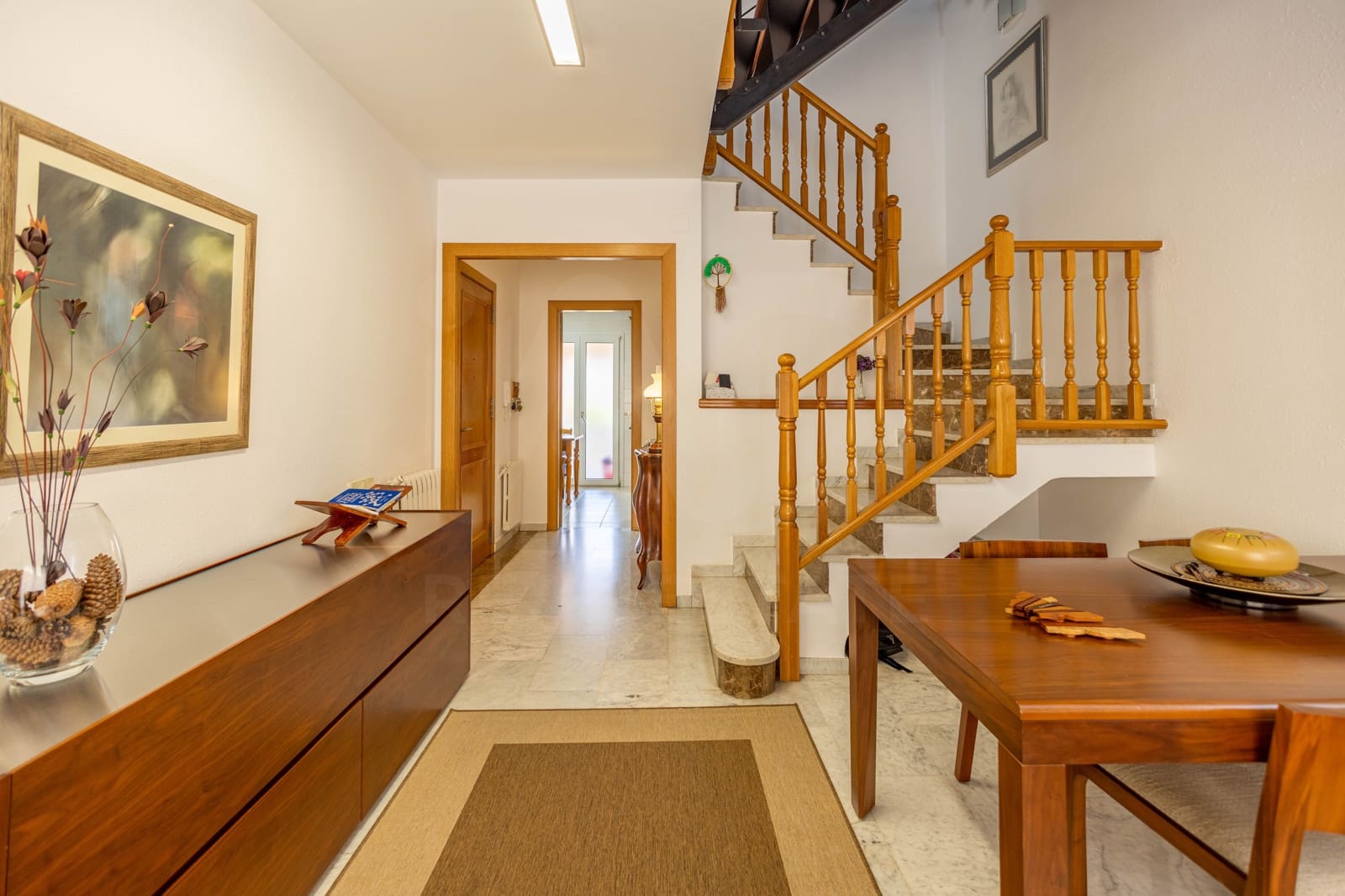 4 bedroom Townhouse for sale in Vilanova i la Geltru with garage - € 549,000 (Ref: 10114582)
