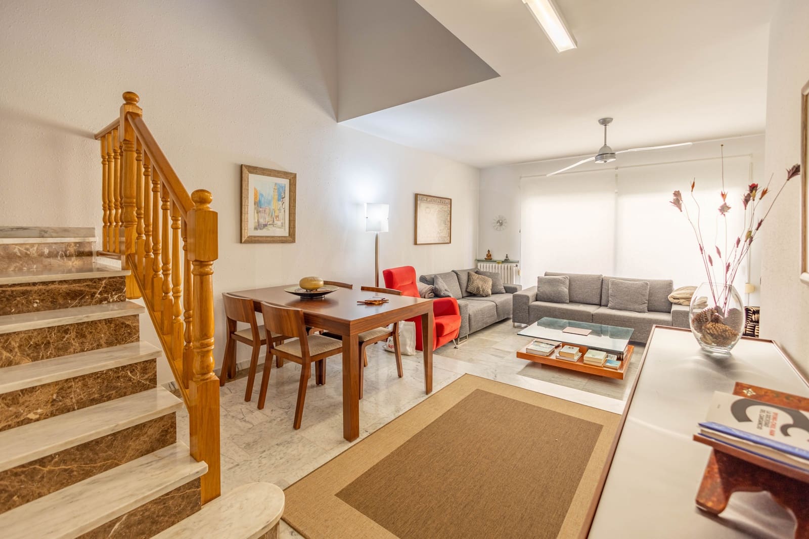 4 bedroom Townhouse for sale in Vilanova i la Geltru with garage - € 549,000 (Ref: 10114582)