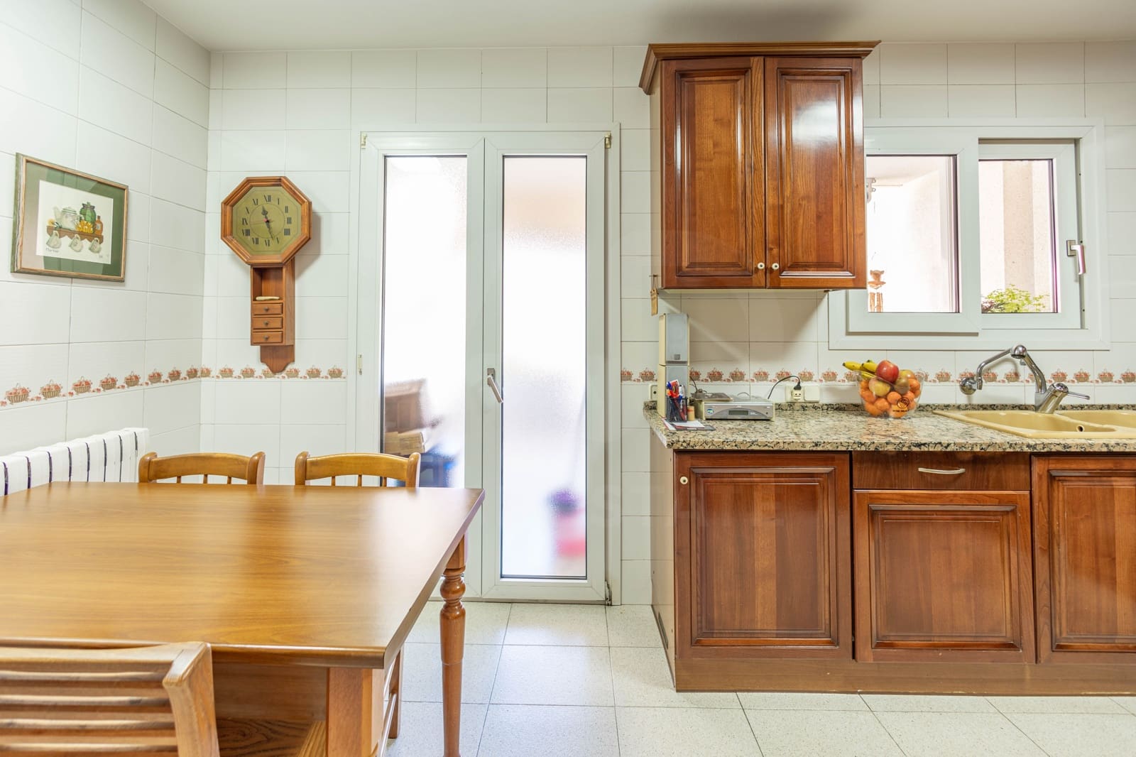 4 bedroom Townhouse for sale in Vilanova i la Geltru with garage - € 549,000 (Ref: 10114582)