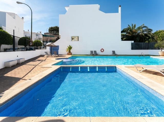 4 makuuhuone Omakotitalo myytävänä paikassa Son Ferriol, Palma de Mallorca mukana 
autotalli - 1 325 000 € (Ref: 10114584)