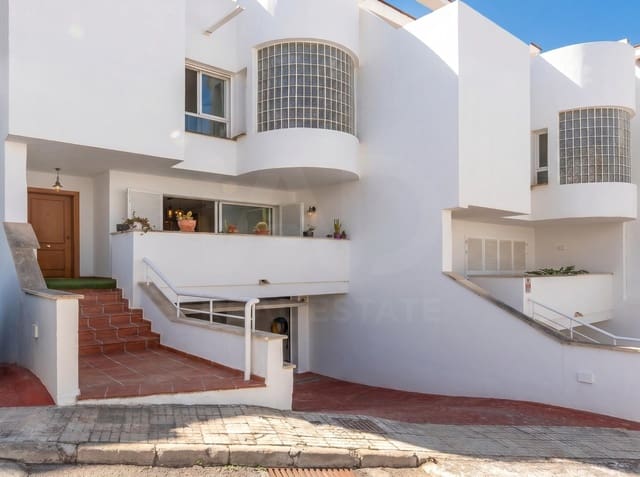 4 makuuhuone Omakotitalo myytävänä paikassa Son Ferriol, Palma de Mallorca mukana 
autotalli - 1 325 000 € (Ref: 10114584)