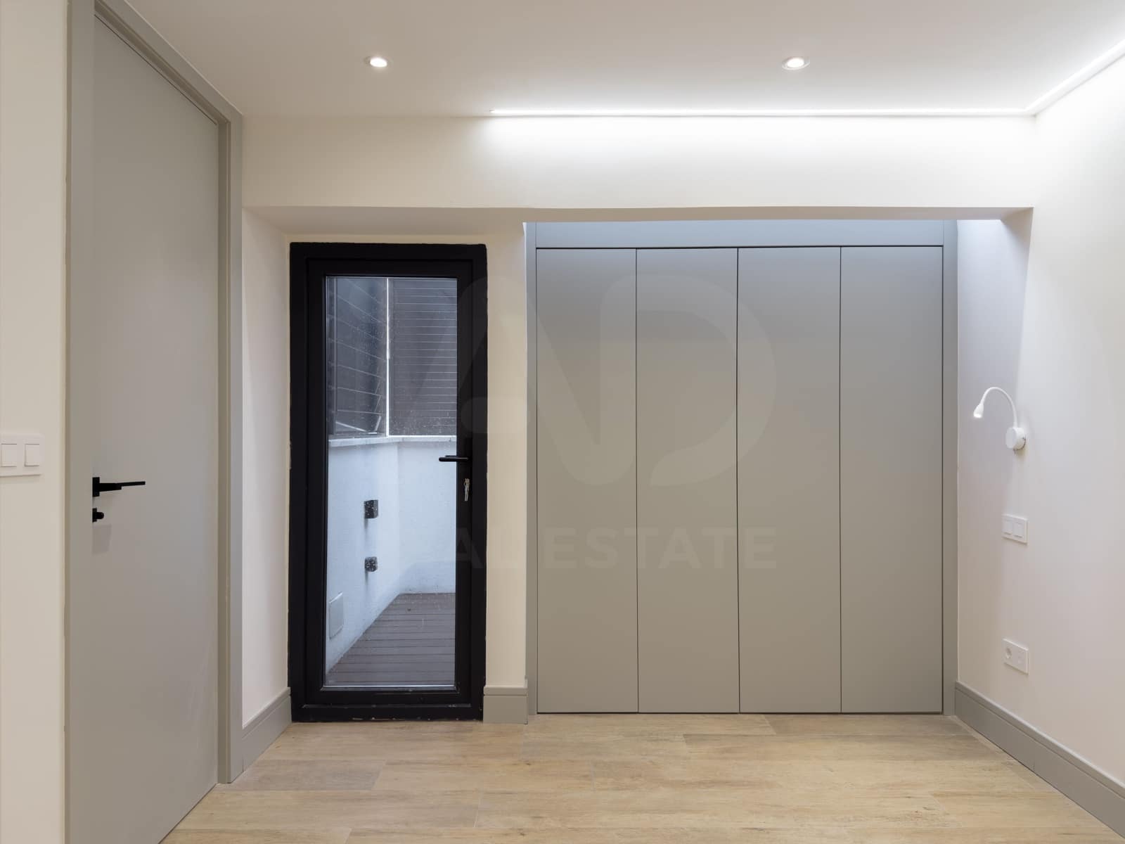 2 bedroom Penthouse for sale in Madrid city - € 920,000 (Ref: 10114586)