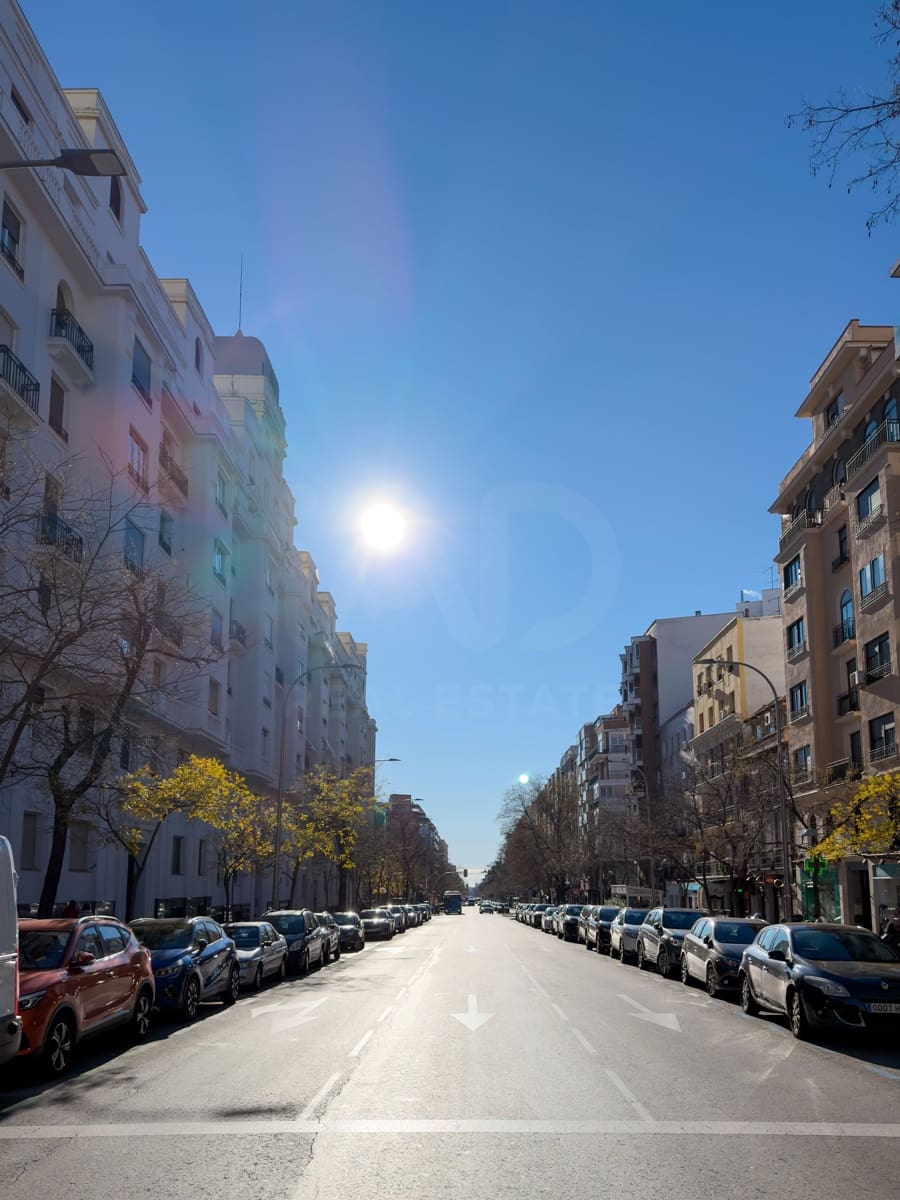 2 bedroom Penthouse for sale in Madrid city - € 920,000 (Ref: 10114586)