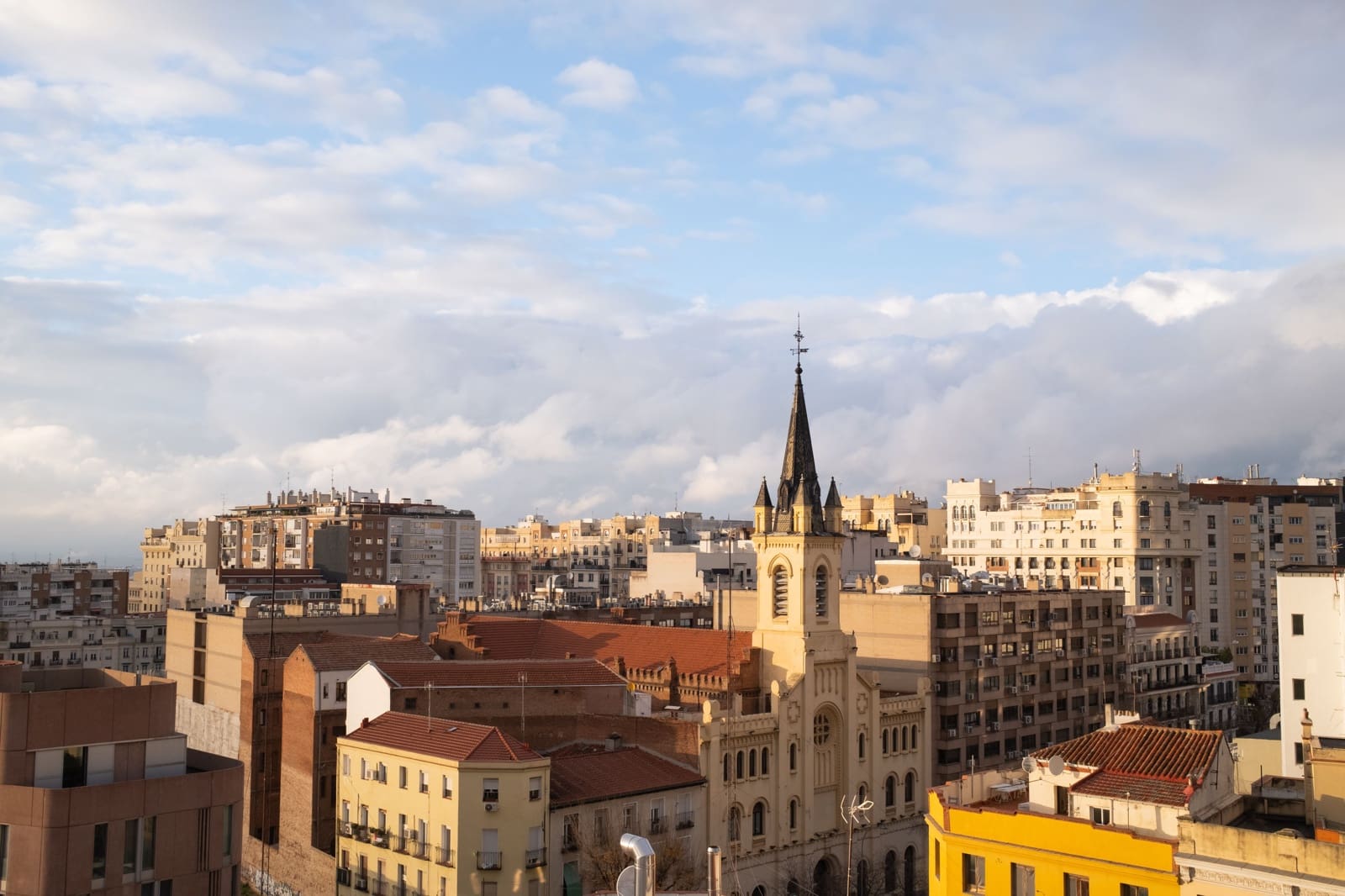 2 bedroom Penthouse for sale in Madrid city - € 920,000 (Ref: 10114586)