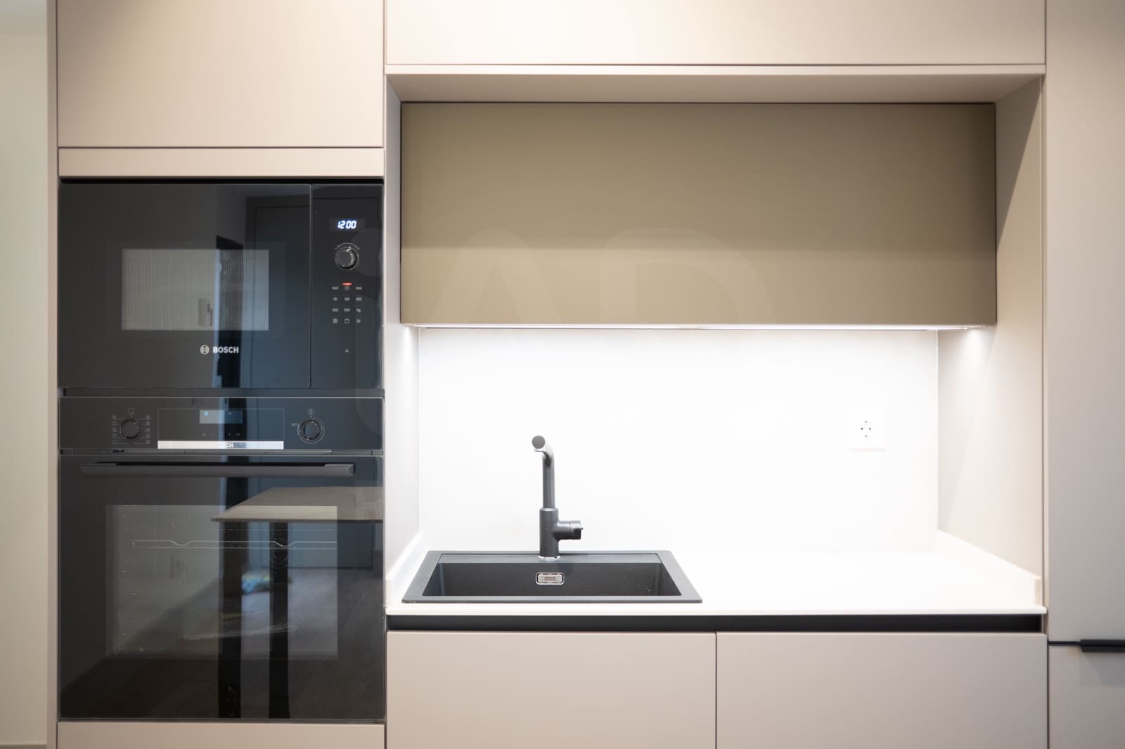 2 bedroom Penthouse for sale in Madrid city - € 920,000 (Ref: 10114586)