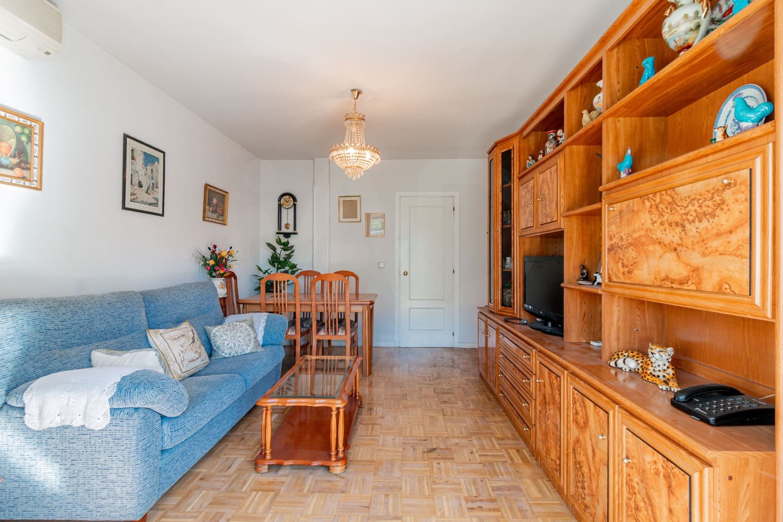3 soveværelse Lejlighed til salg i Madrid by - € 240.000 (Ref: 10114588)