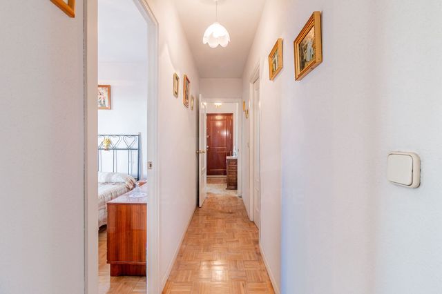 3 sovrum Lägenhet till salu i Villaverde Alto, Casco Histórico de Villaverde, Madrid stad - 240 000 € (Ref: 10114588)