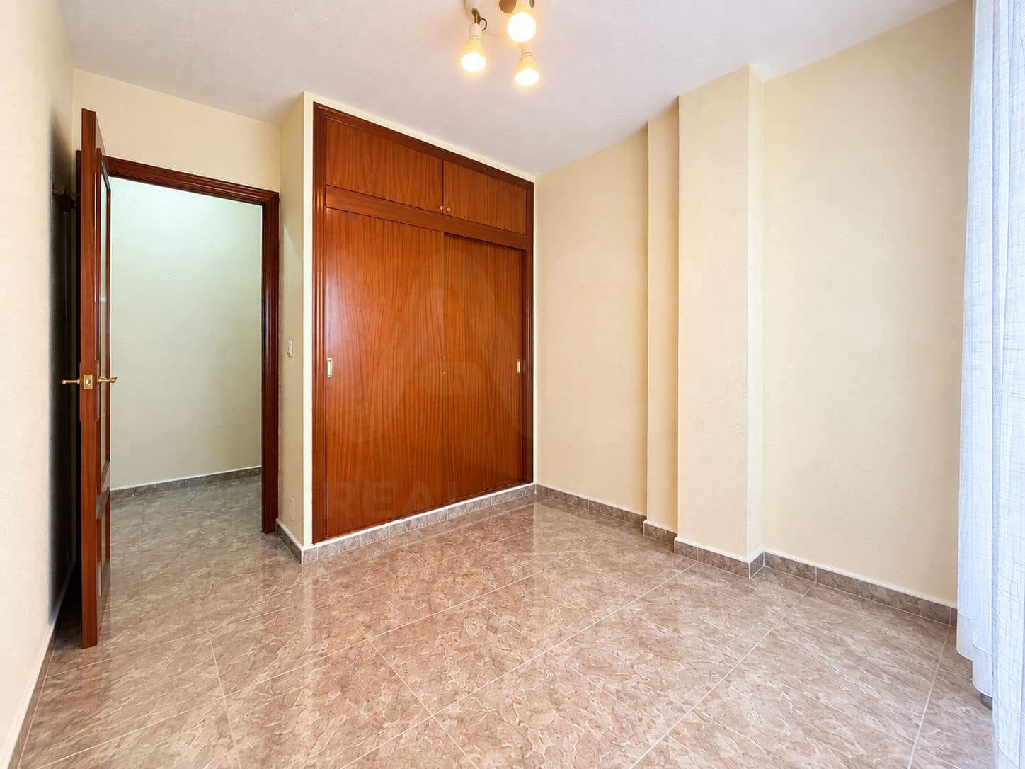 4 Zimmer Apartment zu verkaufen in Abaran mit Garage - 109.000 € (Ref: 10114590)