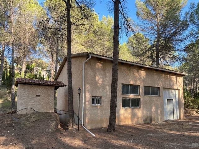 Rakentamaton maa myytävänä paikassa Alcoy / Alcoi - 150 000 € (Ref: 10114597)