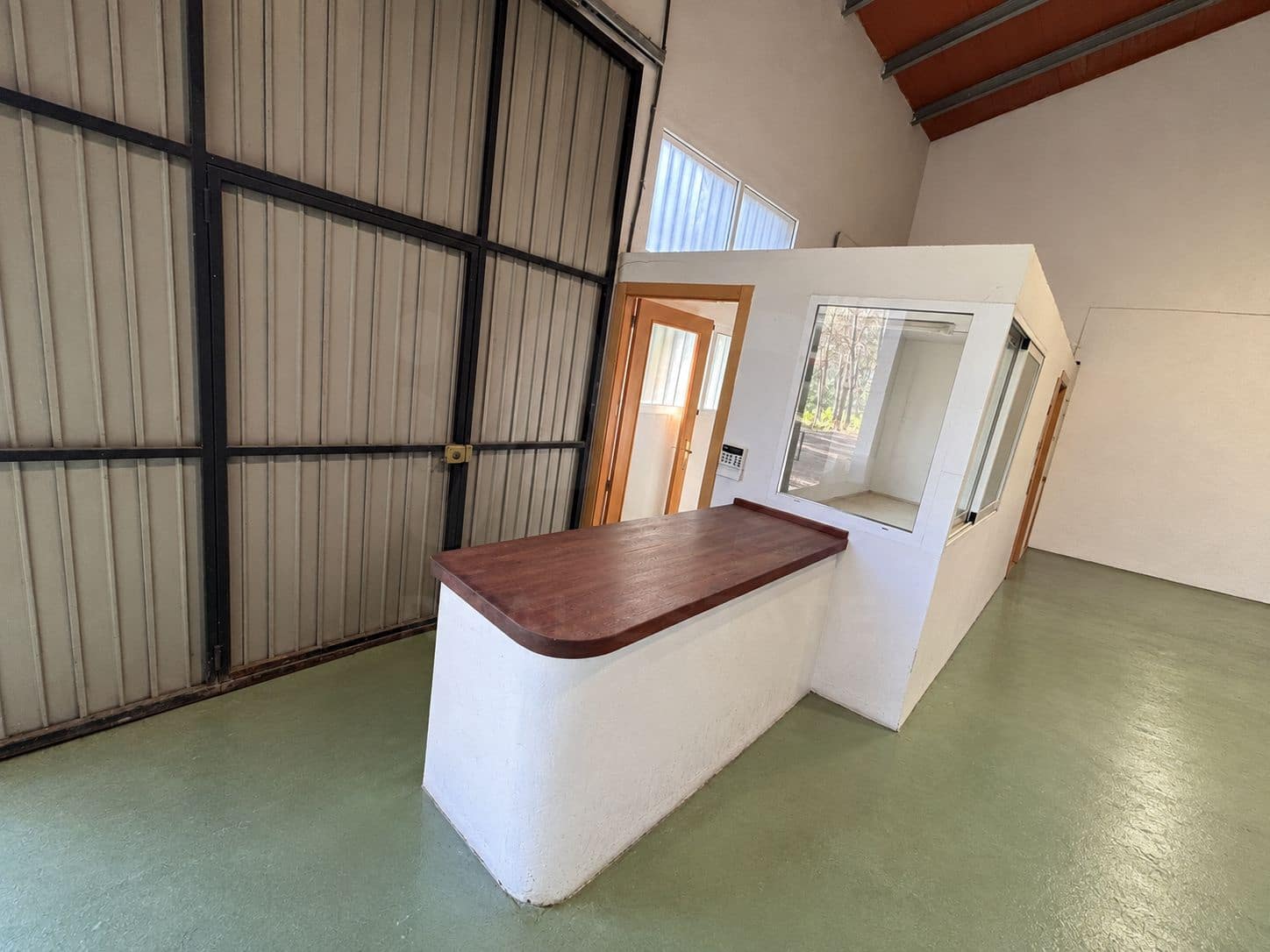 Rakentamaton maa myytävänä paikassa Alcoy / Alcoi - 150 000 € (Ref: 10114597)